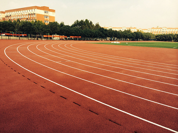 安徽工程大學(xué)跑道工程竣工